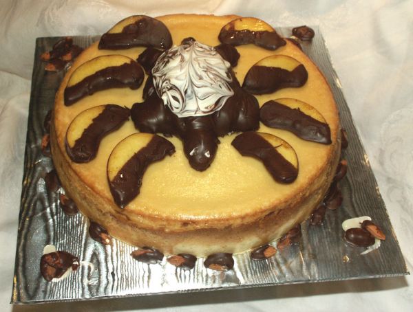Amaretto  Peach Cheese Cake with Chocolate Turtle