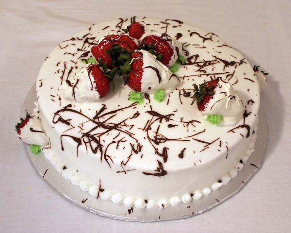 Strawberry Splash Cake