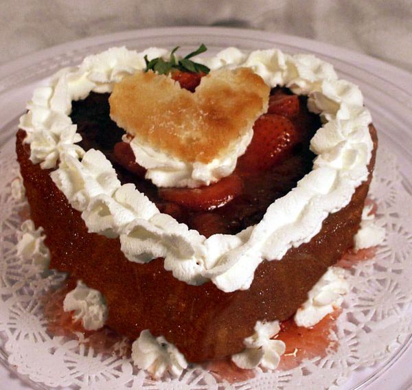 Strawberry Heart Cake
