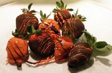 Chocolate Dipped Strawberries